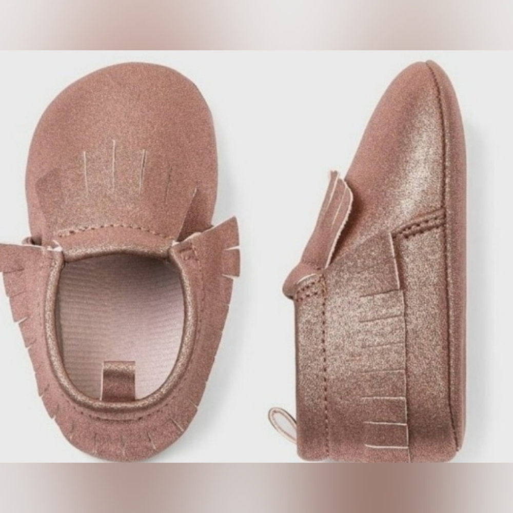 Cat & Jack Metallic Pink Faux Leather Fringe Moccasins